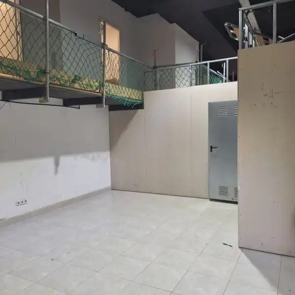 Commercial properties for sale in Calle del Obolo, 19, PAU de Carabanchel