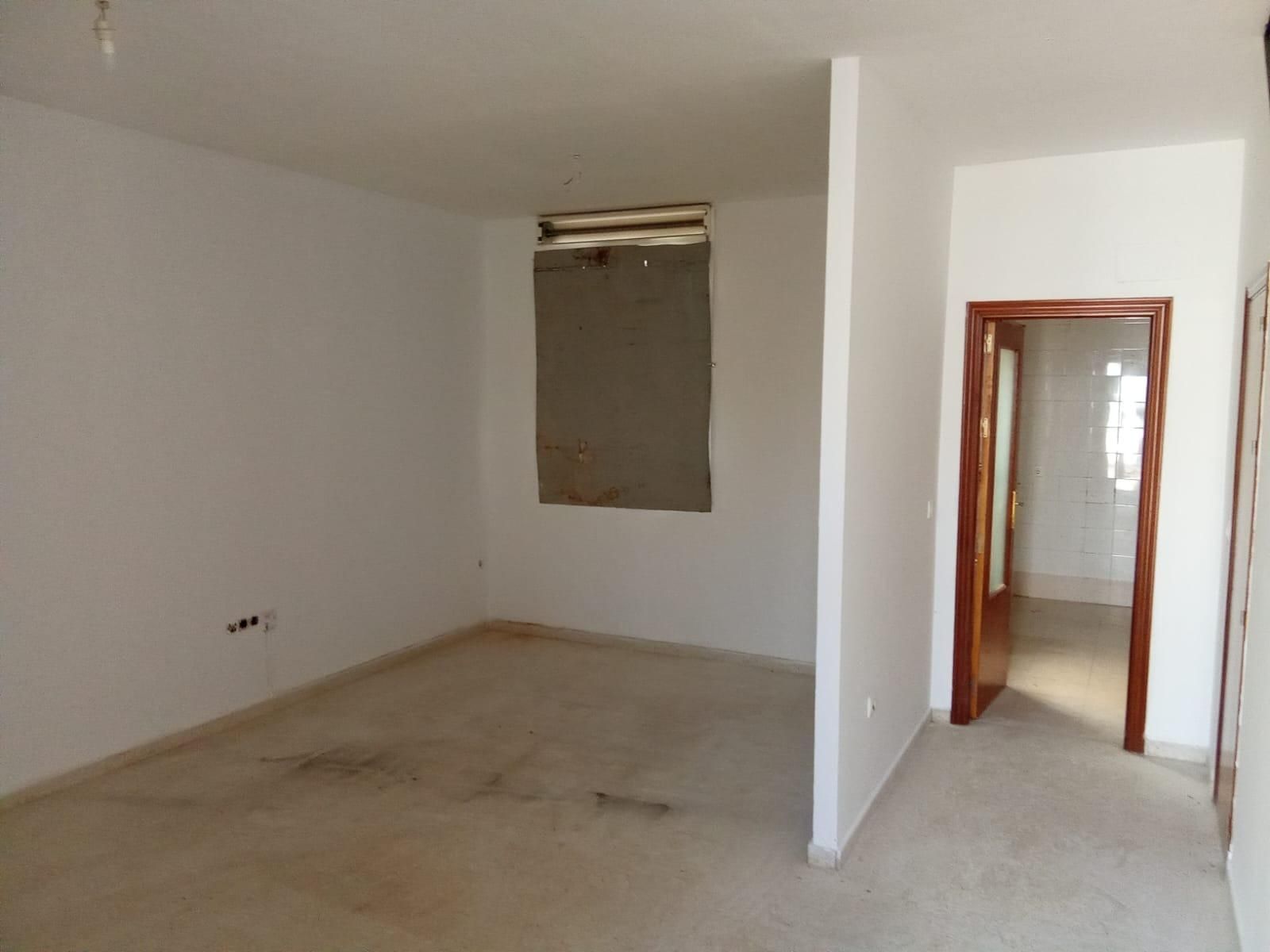 Casa adosada en venta en Mairena del Alcor