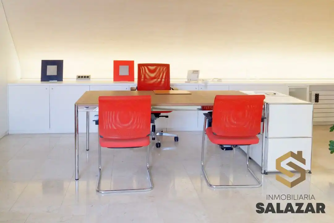 Oficina en venta en Bilbao  con Aire acondicionado, Calefacción y Amueblado