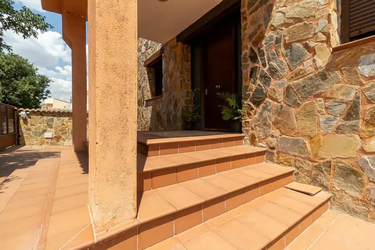 Houses for sale in La Montaña - El Cortijo
