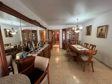 Appartamento con ascensore in vendita a Centre