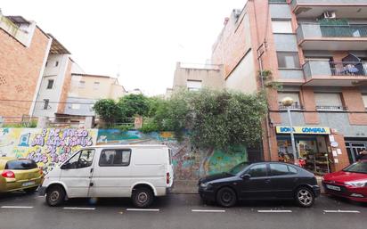 Vista exterior de Casa o xalet en venda en Montcada i Reixac amb Traster