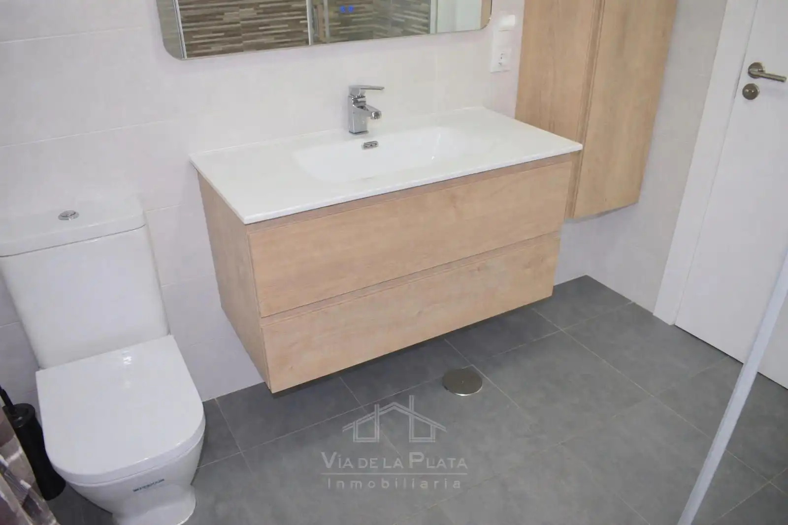 Baño de Ático en venta en Santa Marta de Tormes con Calefacción, Terraza y Piscina