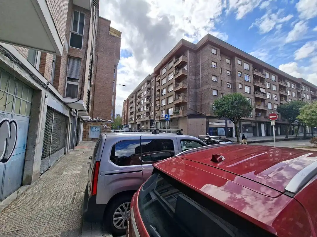 Local comercial de lloguer a Durango, imagen 3