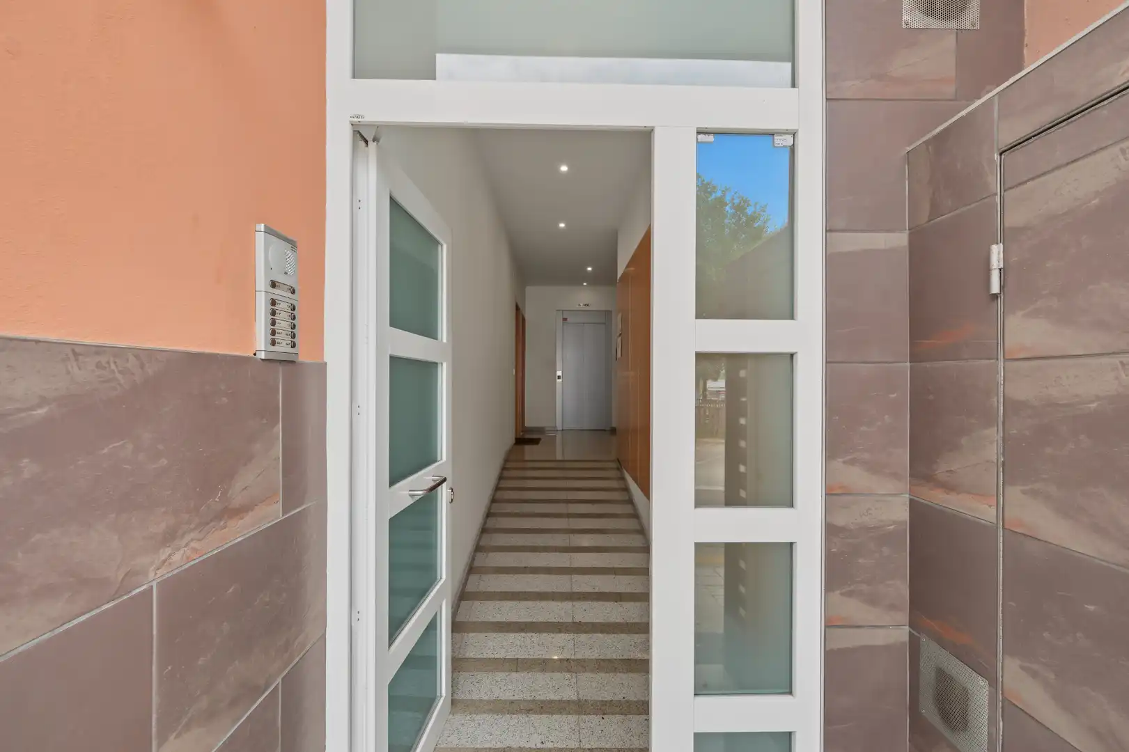 Flat for sale in Plaça dels Països Catalans, Vilobí d'Onyar