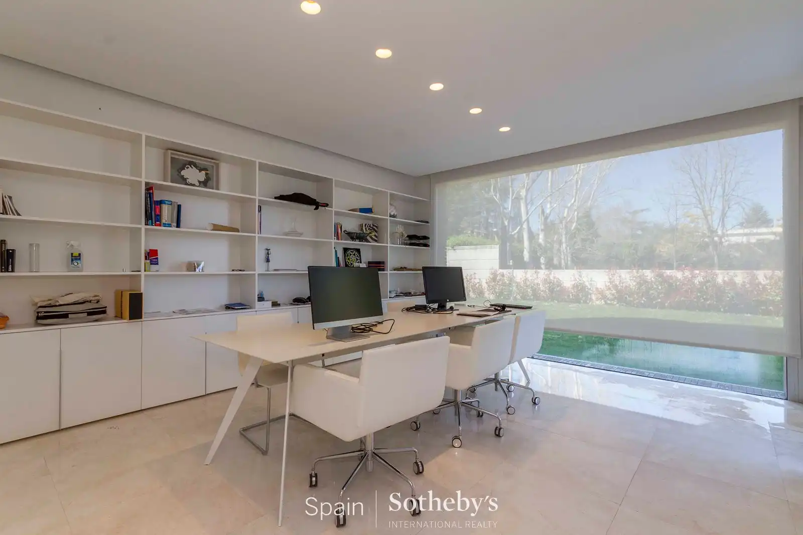 Casa o chalet en venta en Madrid con Aire acondicionado, Calefacción y Jardín privado