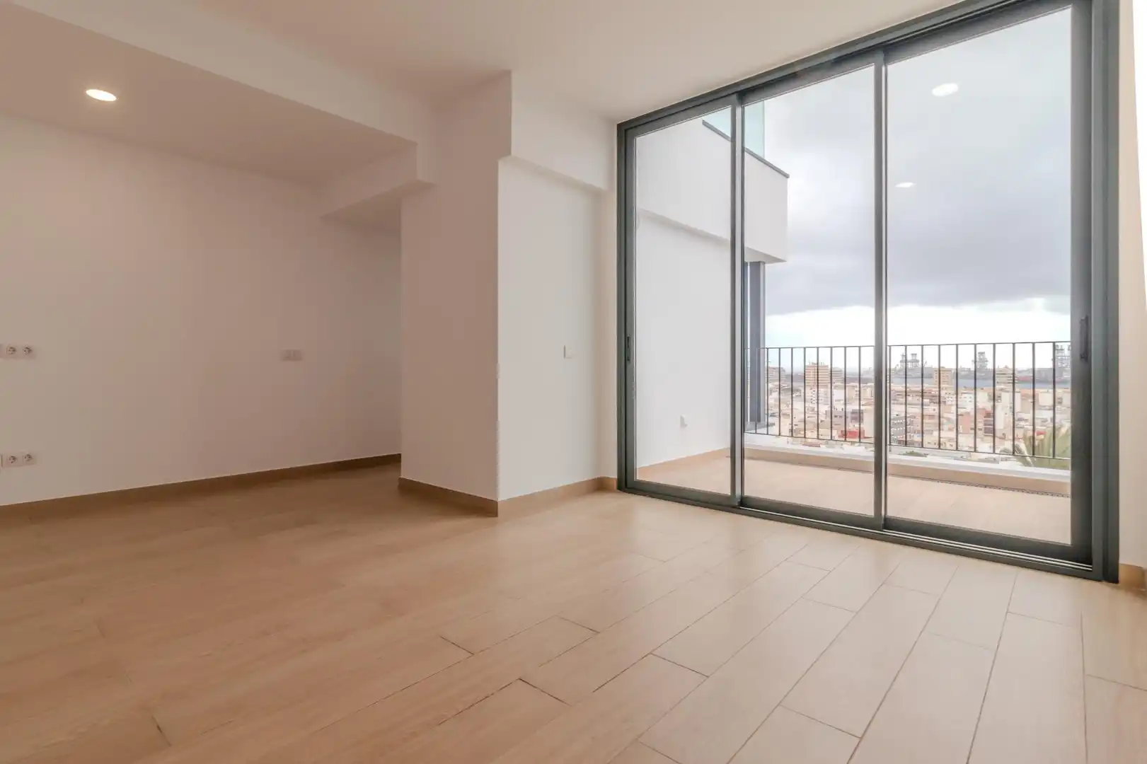 Living room of Attic for rent in Ciudad Alta