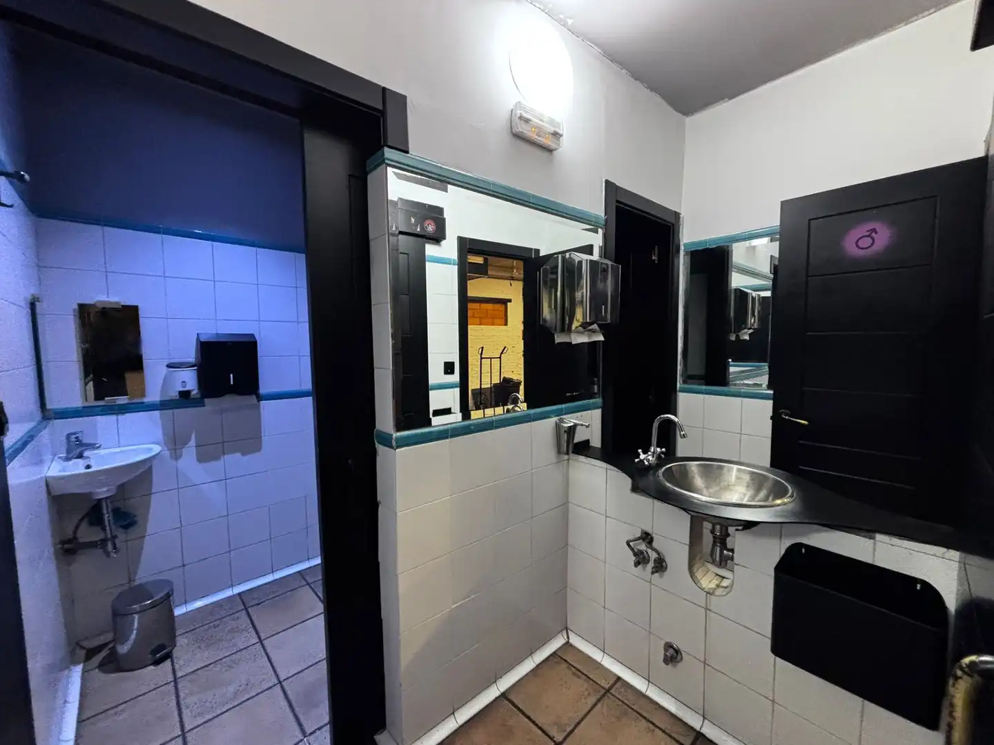 Badezimmer von Geschaftsraum zur Miete in Burgos