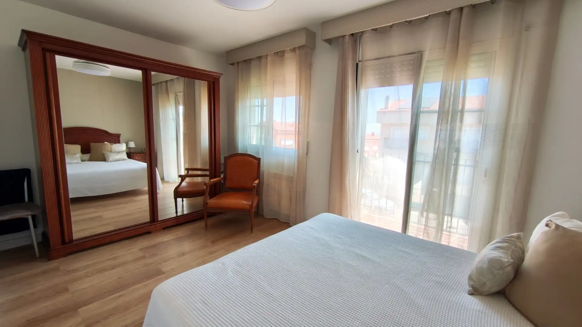 Habitación de Casa adosada en venta en Sant Salvador de Guardiola con Calefacción, Jardín privado y Parquet