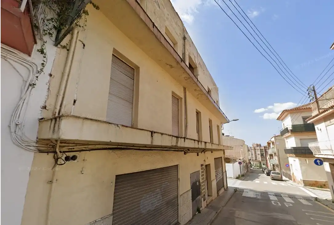 Einzigartige Immobilien zum Verkauf in Carrer Ramon y Cajal 16, imagen 2