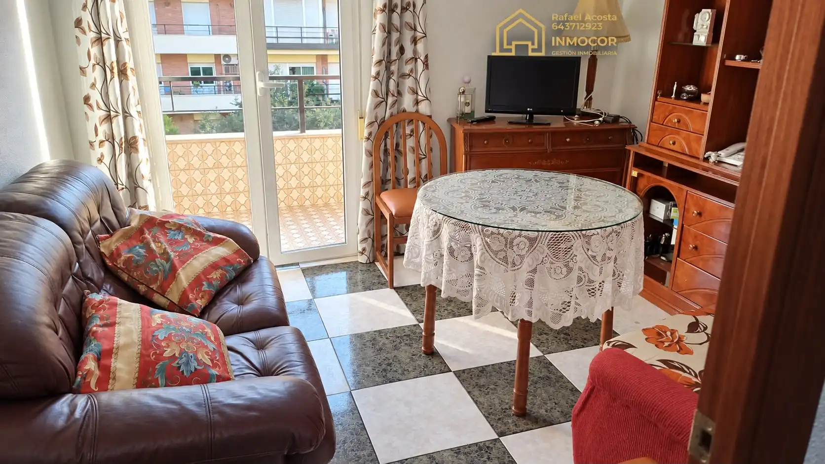 Vista exterior de Piso en venta en Córdoba con Amueblado