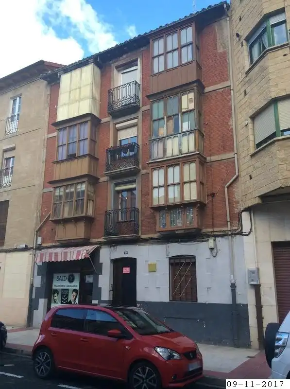 Vista exterior de Pis en venda en Miranda de Ebro