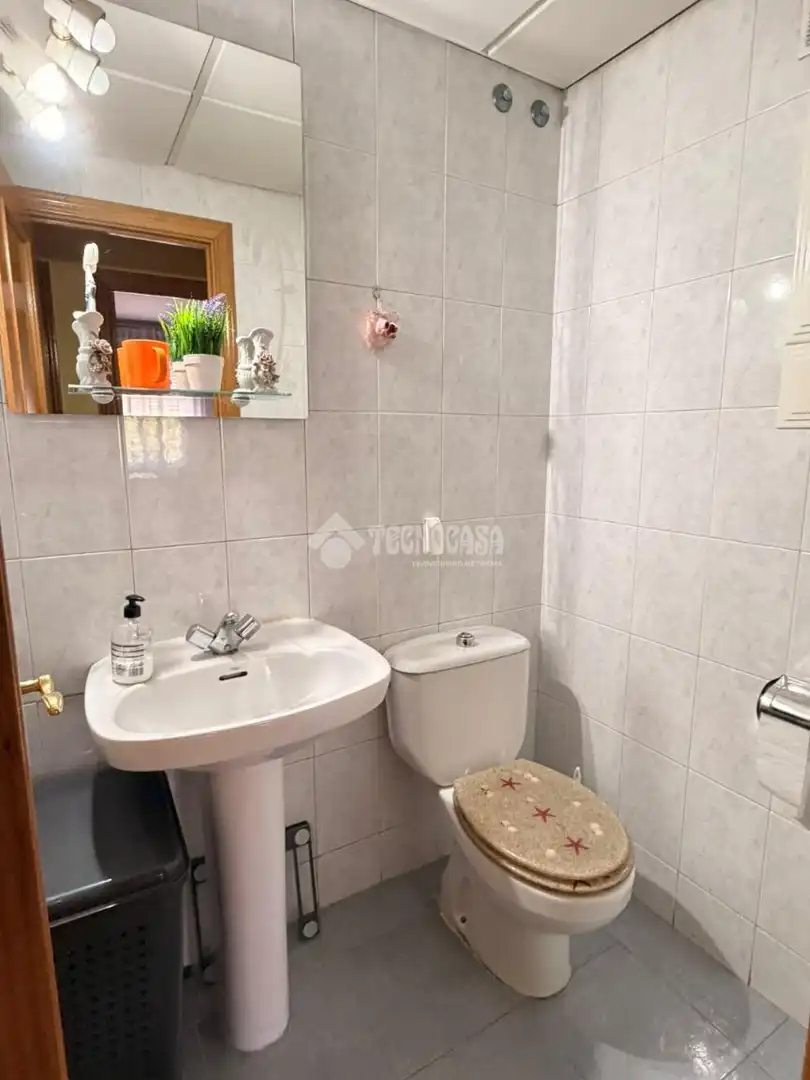 Baño de Piso en venta en Valdemoro con Calefacción, Terraza y Trastero