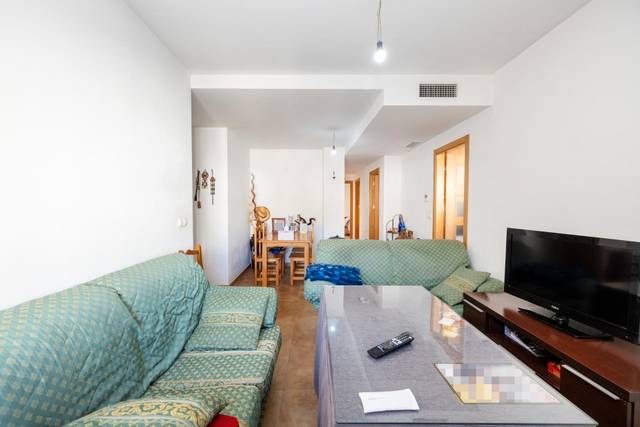 Piso en Venta en Calle Granada, 12 en Monachil pueblo