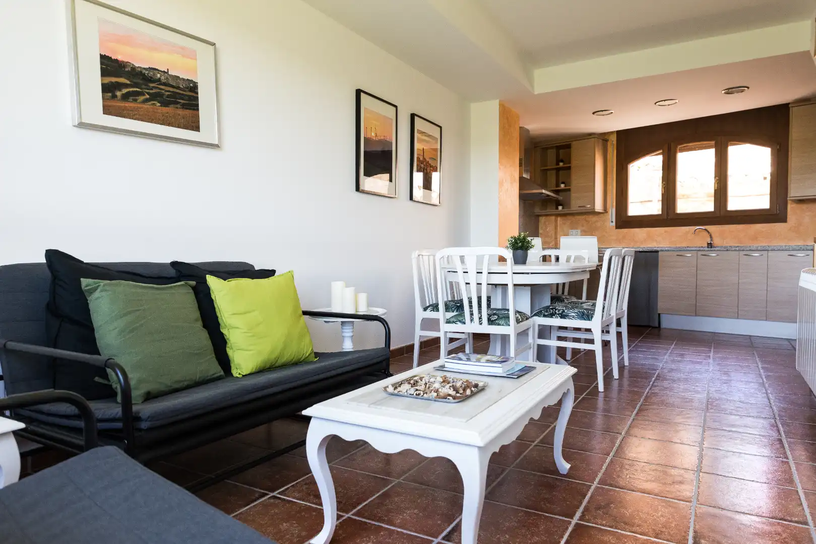 Sala de estar de Finca rústica en venta en Passanant i Belltall con Calefacción, Parquet y Terraza