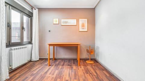 Foto 4 de Piso en venta en Avenida Sama de, 1, Requejo - Rozaes - Oñón, Asturias