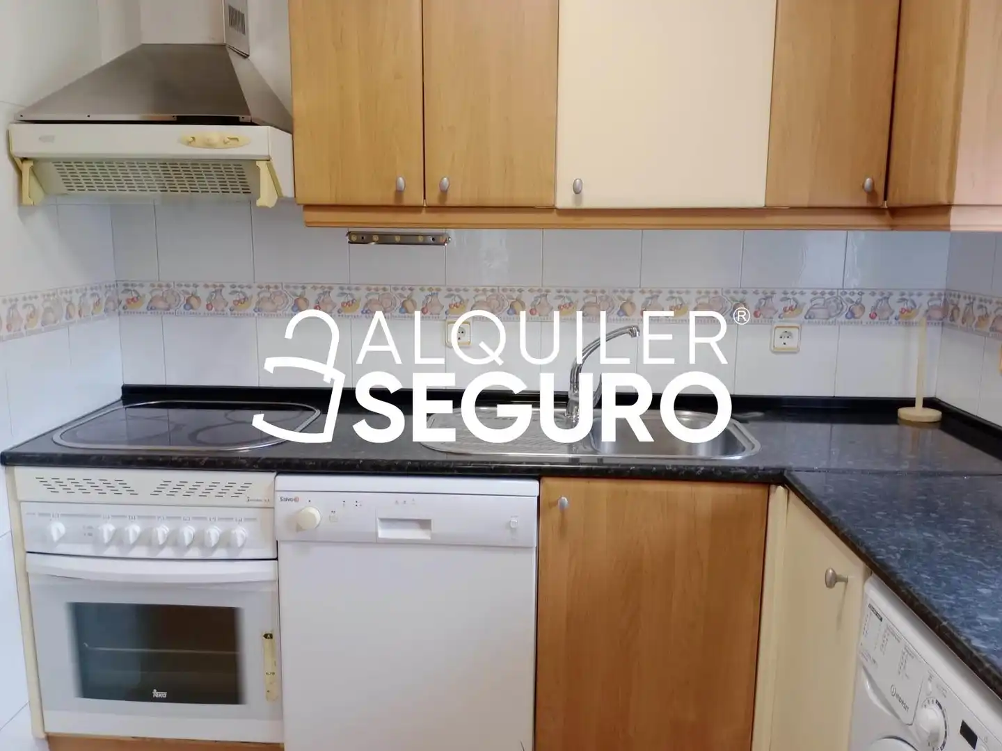 Kitchen of Flat for rent in Madrid  with Heating and Furnished