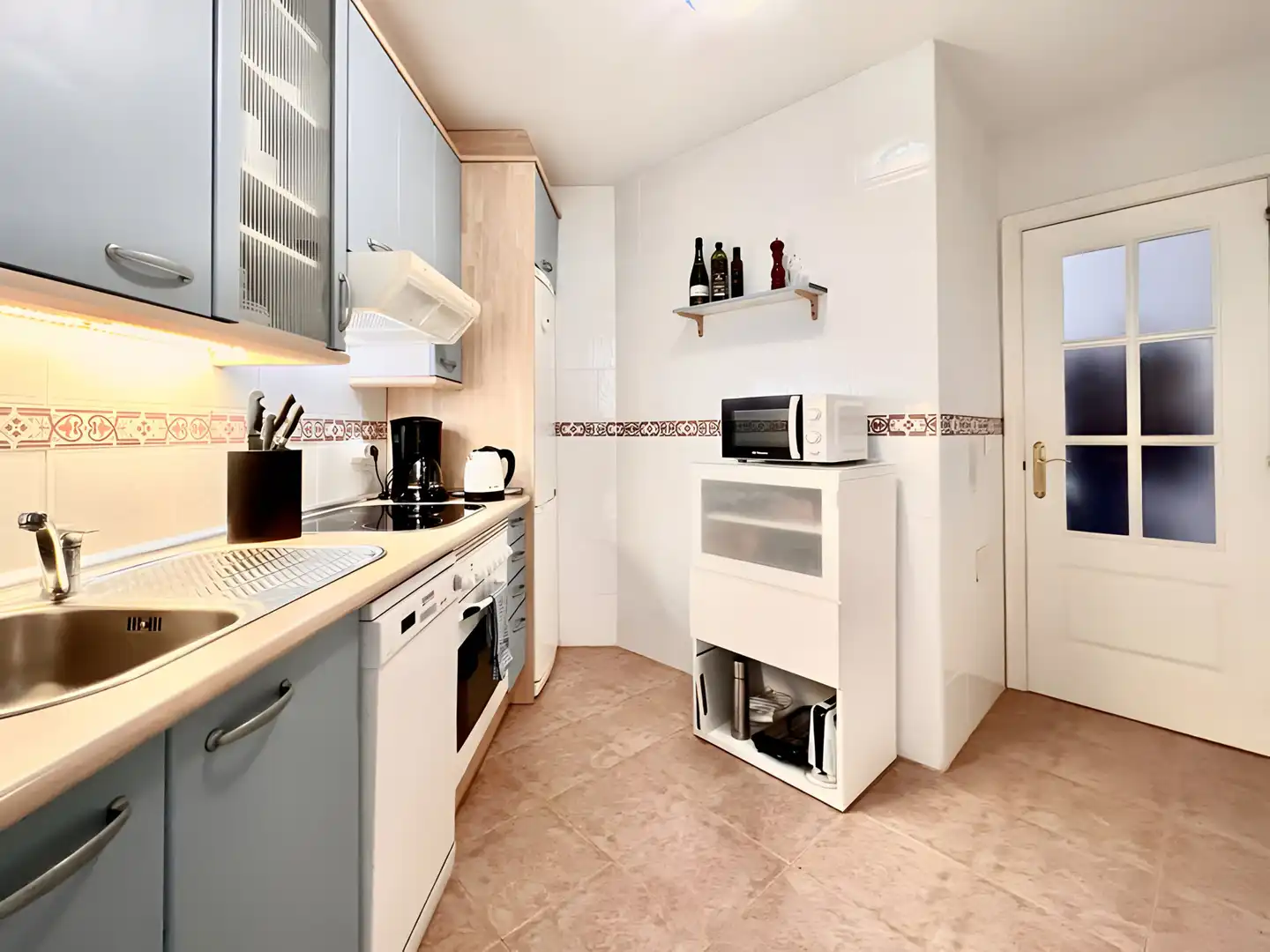 Apartament amb piscina en venda a Estepona Pueblo, imagen 19