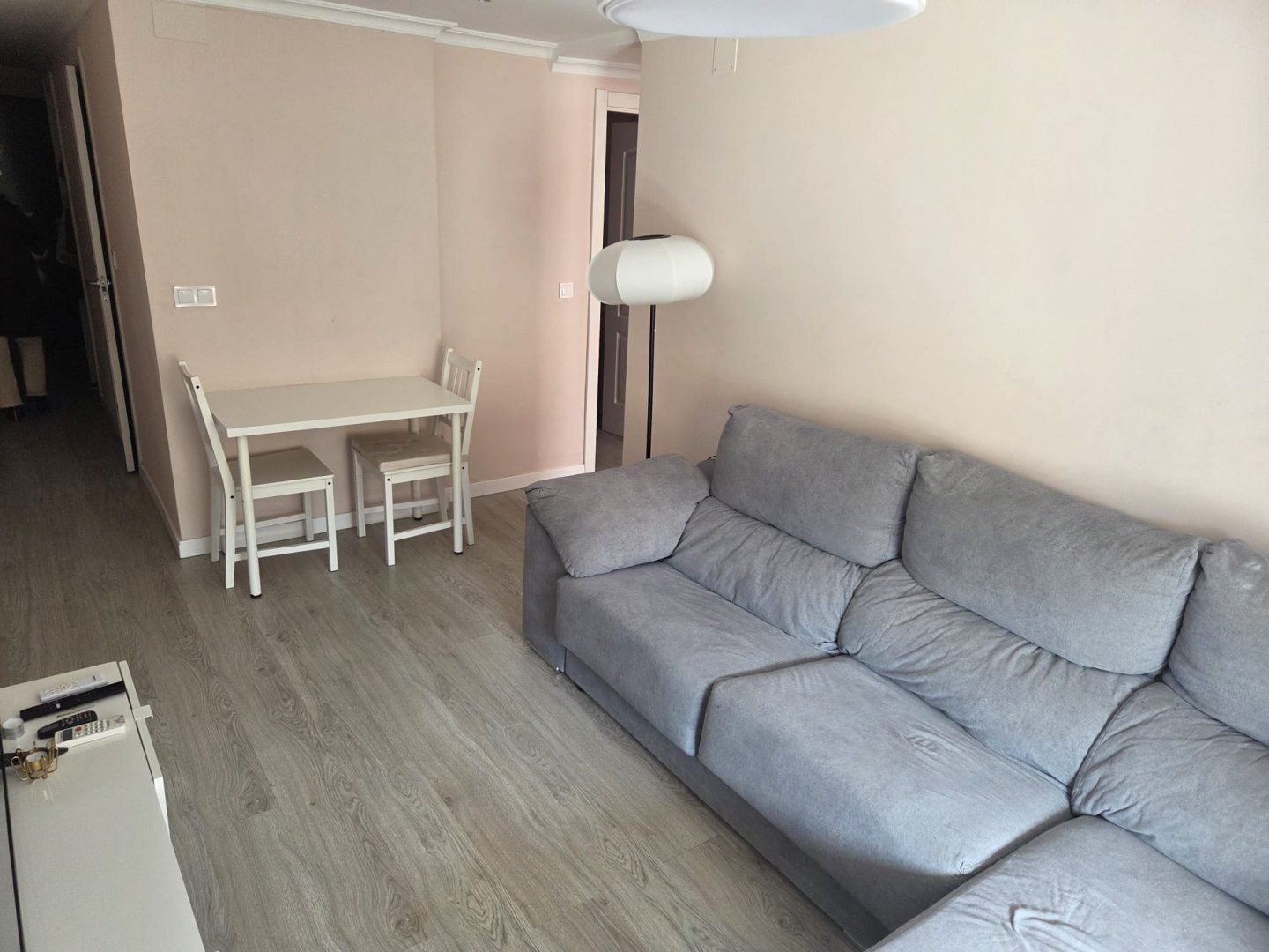 Living room of Flat for sale in San Juan de Aznalfarache  with Air Conditioner, Heating and Terrace