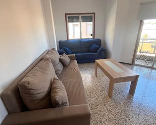 Sala d'estar de Pis en venda en Las Palmas de Gran Canaria amb Traster i Moblat