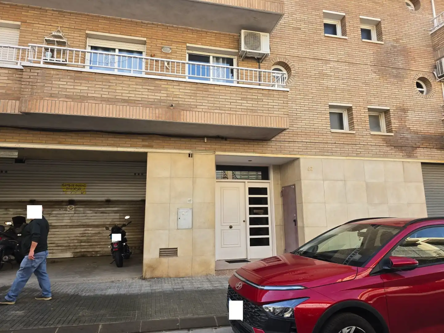 Parking for sale in Carrer de Narcís Monturiol, imagen 2
