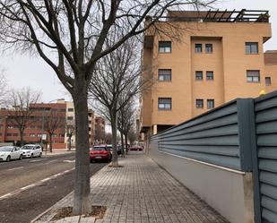 Vista exterior de Garatge en venda en Ciudad Real Capital