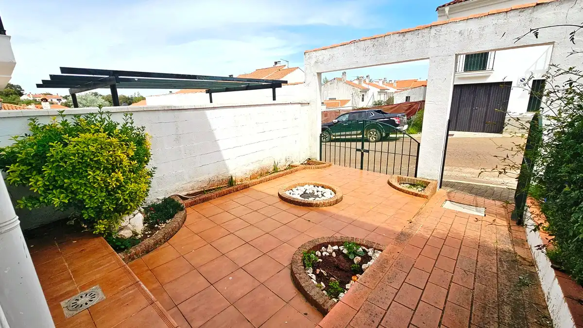 Terrace of Detached homes for sale in Los Marines  with Heating and Terrace