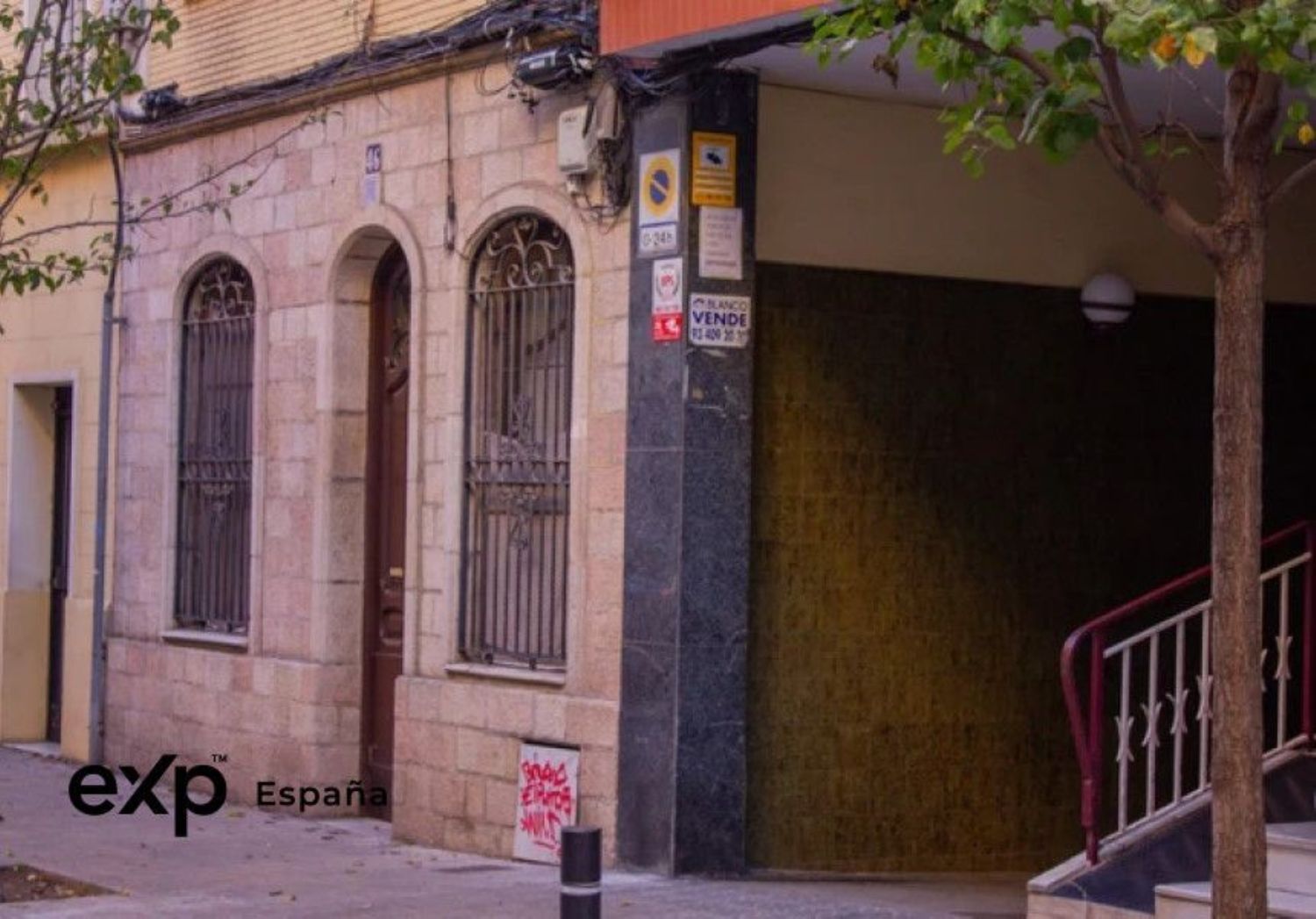 Vista exterior de Garatge en venda en  Barcelona Capital