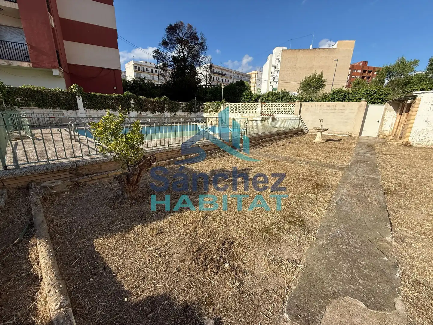 Casa o chalet en venta en Chelva con Aire acondicionado, Jardín privado y Terraza
