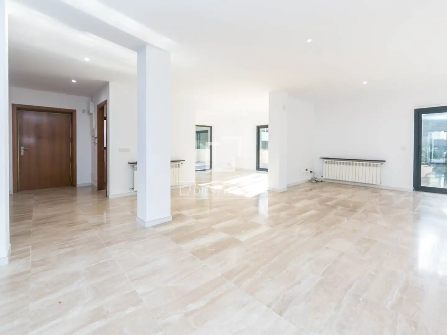 Chalet con piscina en venta en Valldoreix, imagen 4