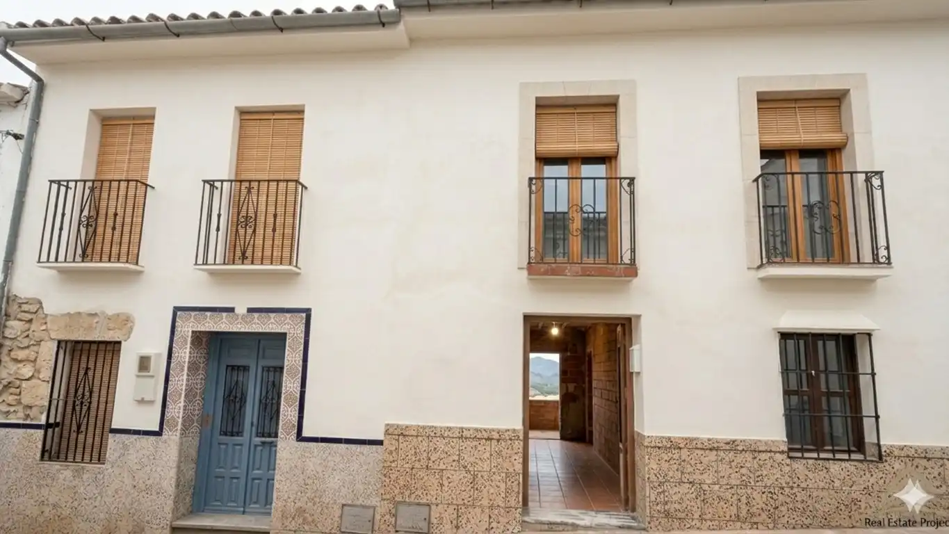 Casa o xalet en venda a Calle Iglesia, Carratraca