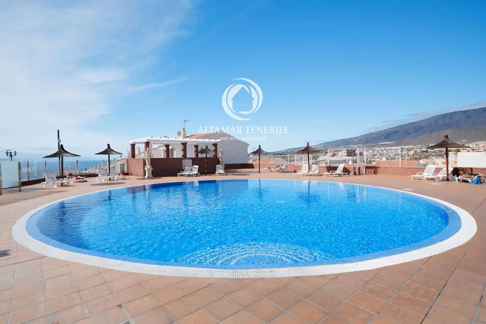 Piscina de Apartamento en venta en Adeje con Piscina, Amueblado y Piscina comunitaria