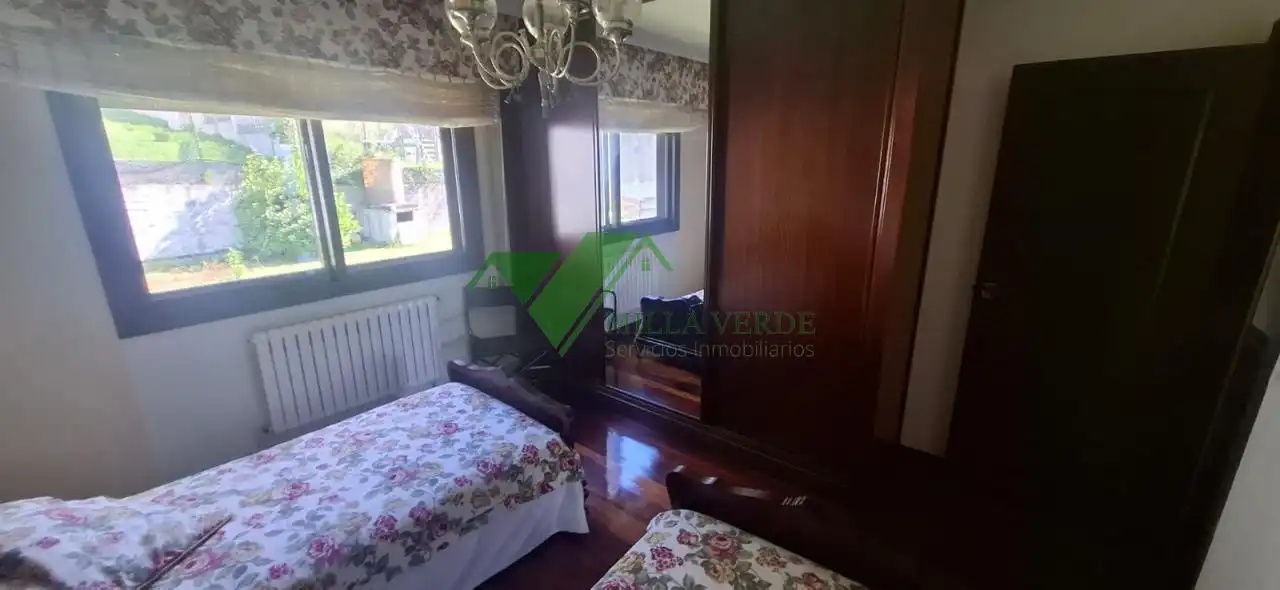 Habitación de Casa o chalet en venta en Vigo  con Calefacción, Terraza y Trastero