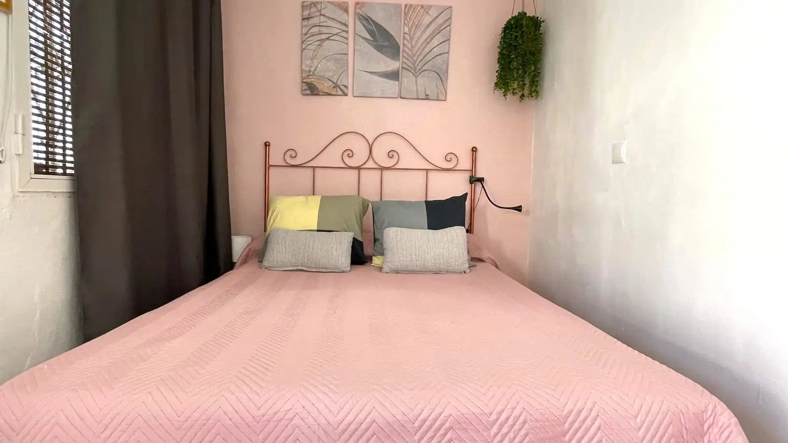 Habitación de Casa adosada en venta en Ronda con Aire acondicionado, Terraza y Trastero