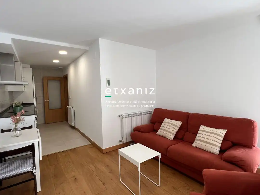 Flat for rent in Donostia - San Sebastián   with Heating, Terrace and Oven