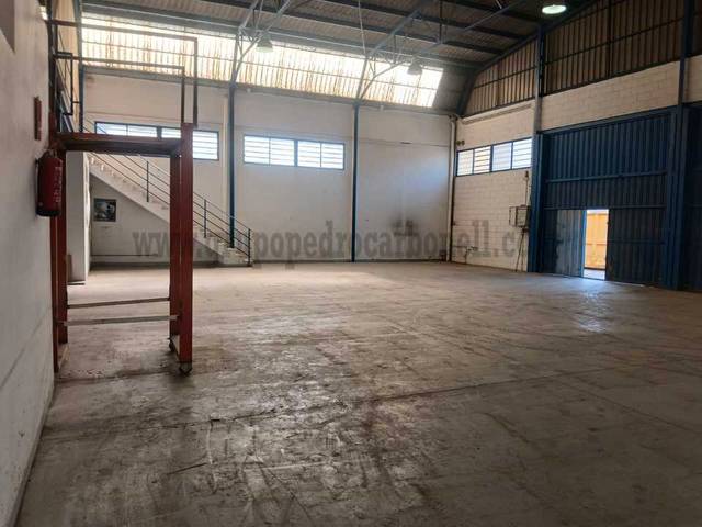 Nave industrial en Alquiler en Pla de la Vallonga