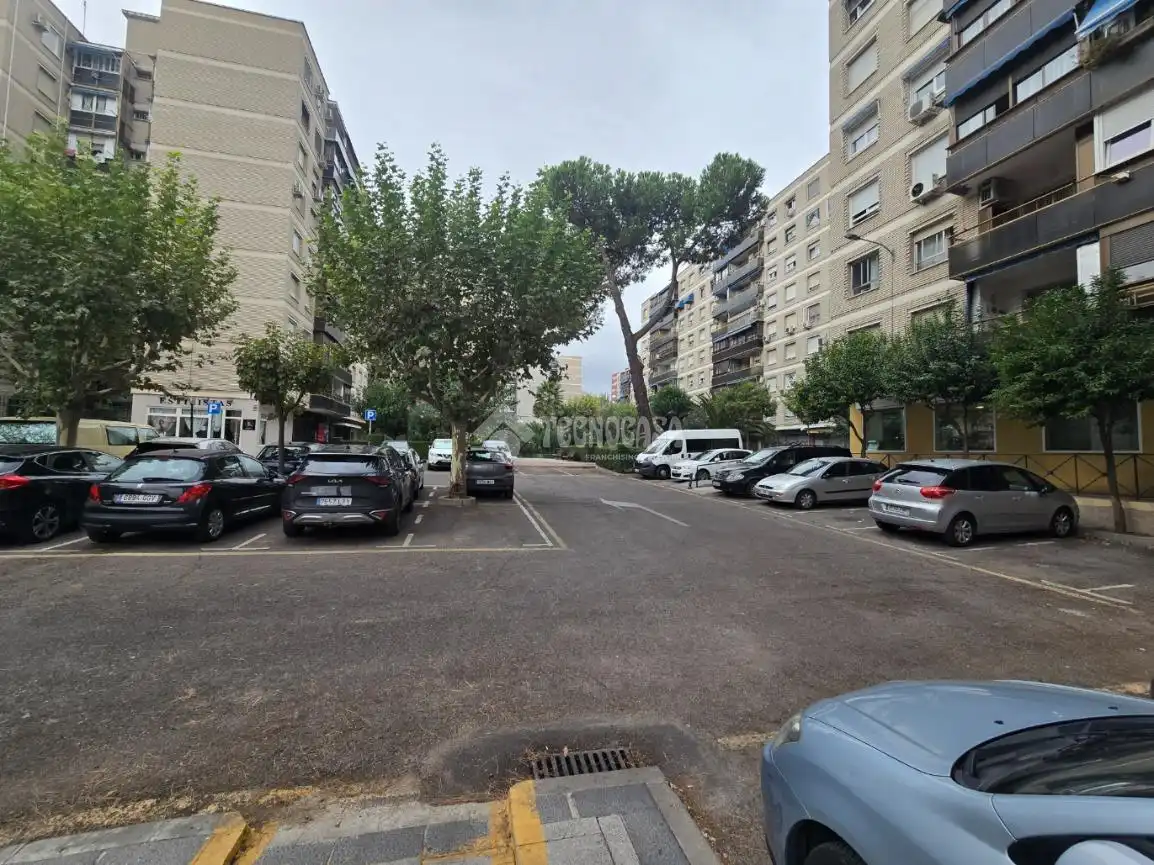 Local de alquiler en Alcorcón, Madrid