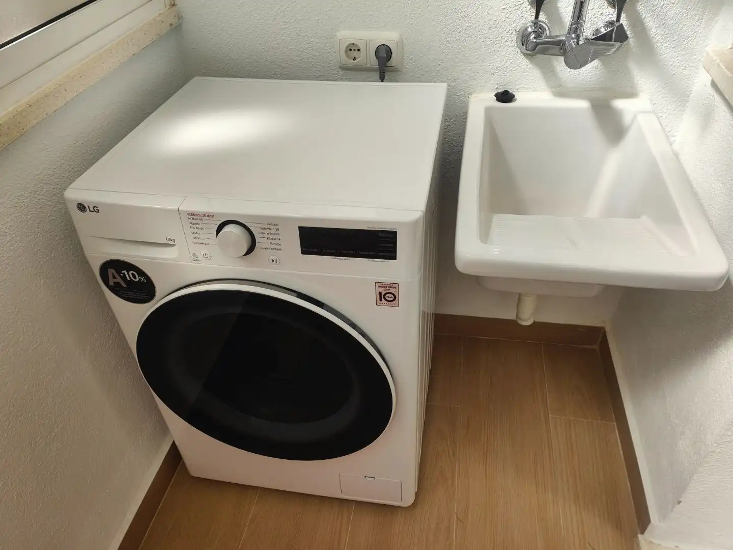Badezimmer von Wohnungen zum Verkauf in Roquetas de Mar mit Klimaanlage und Terrasse