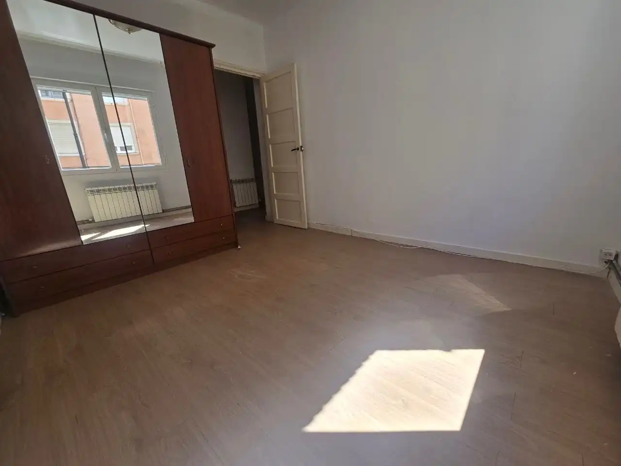 Schlafzimmer von Wohnungen zum Verkauf in  Logroño mit Heizung und Abstellraum