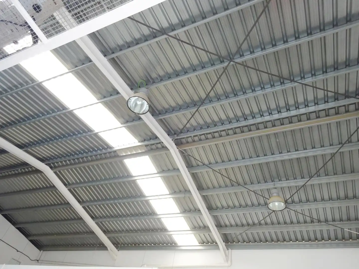 Nave industrial en venta en Calle HERREROS, El Viso del Alcor