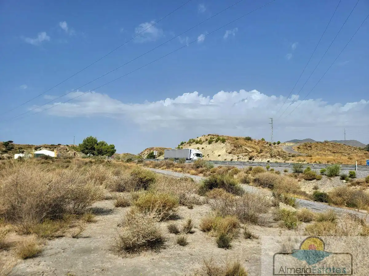 Terrenys i solars en venda a Cantoria, imagen 2