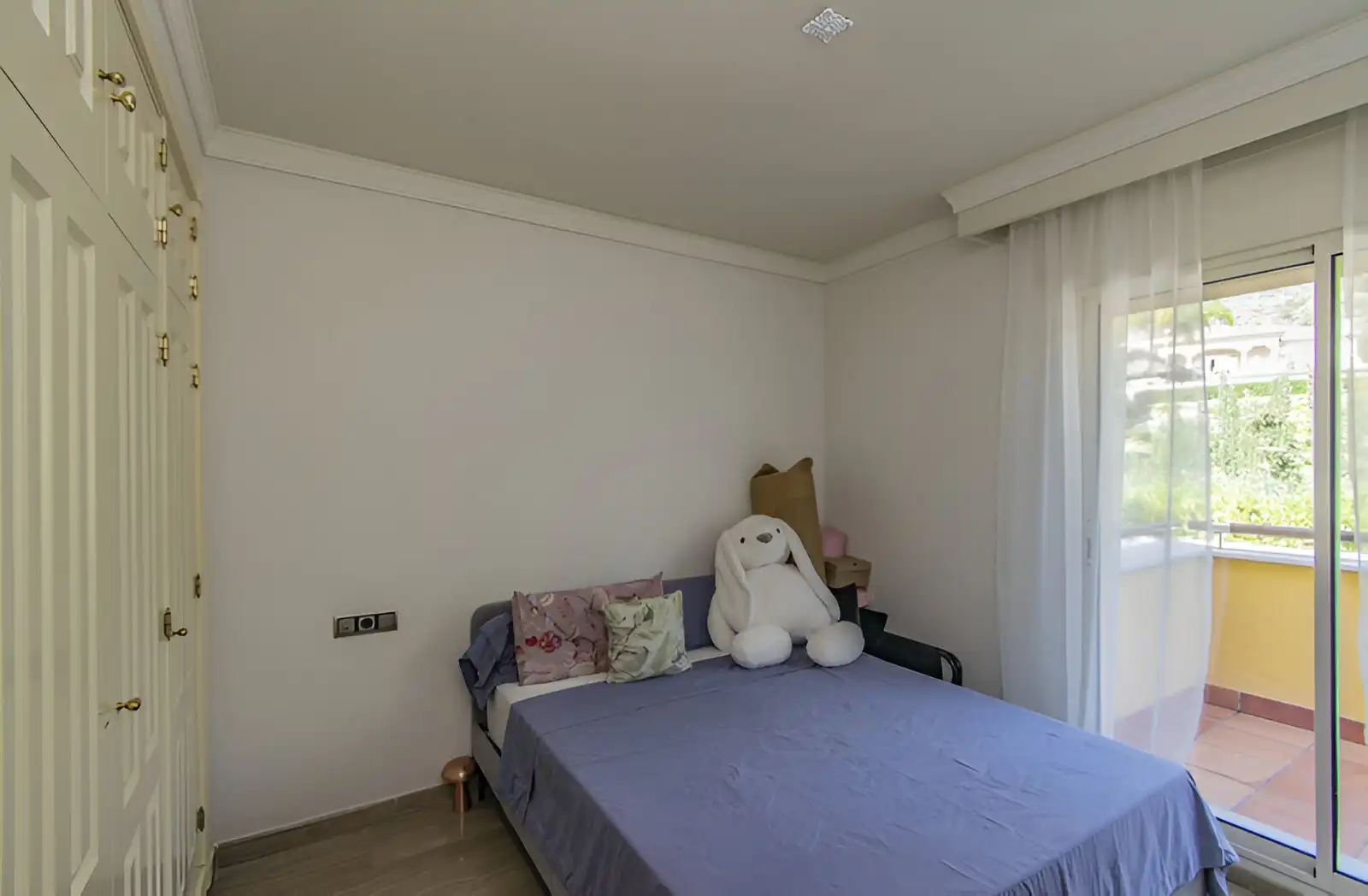 Bedroom of Attic for sale in Marbella  with Air Conditioner, Terrace and Swimming Pool