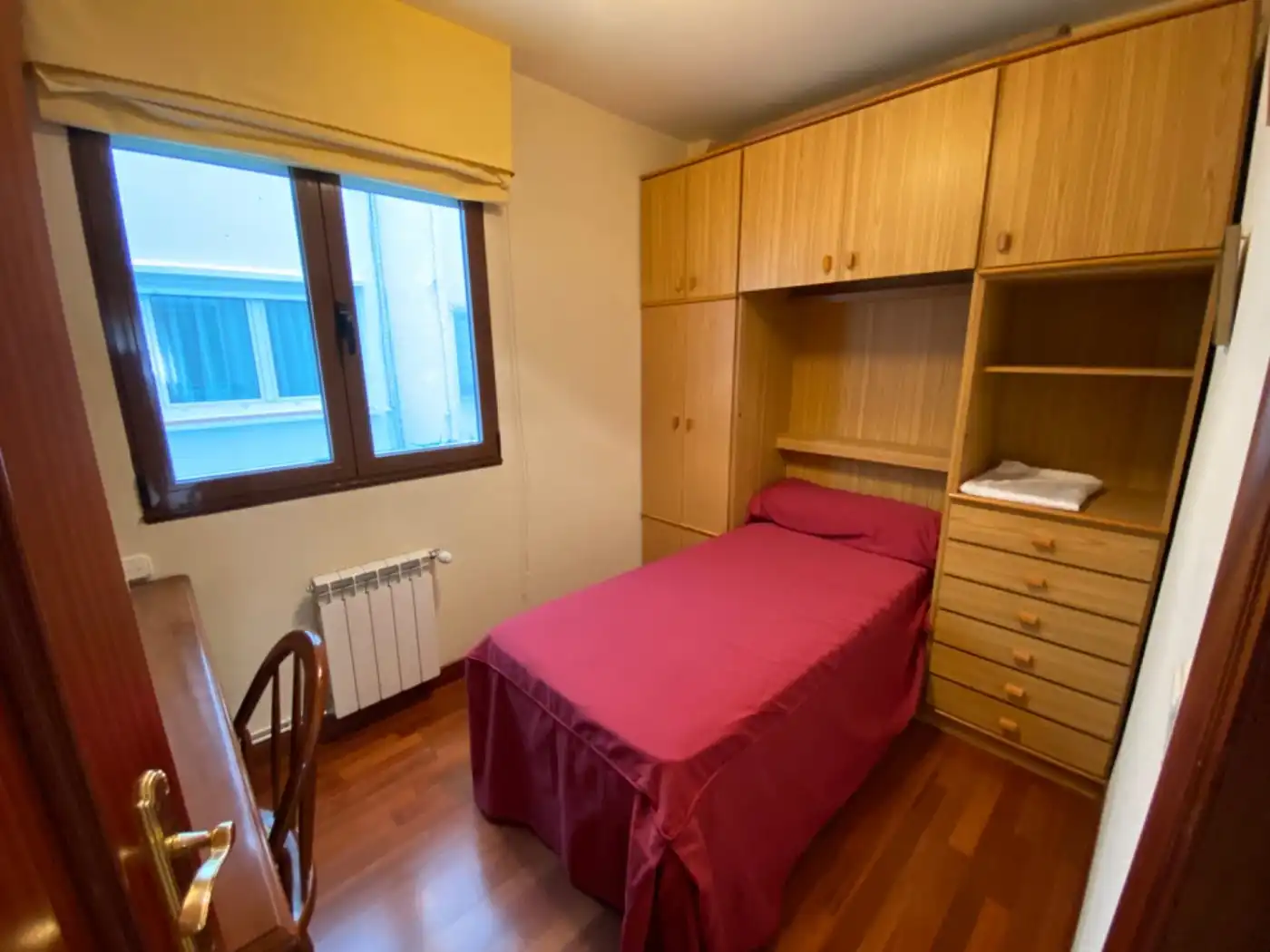 Bedroom of Flat for rent in Santiago de Compostela   with Heating and Furnished