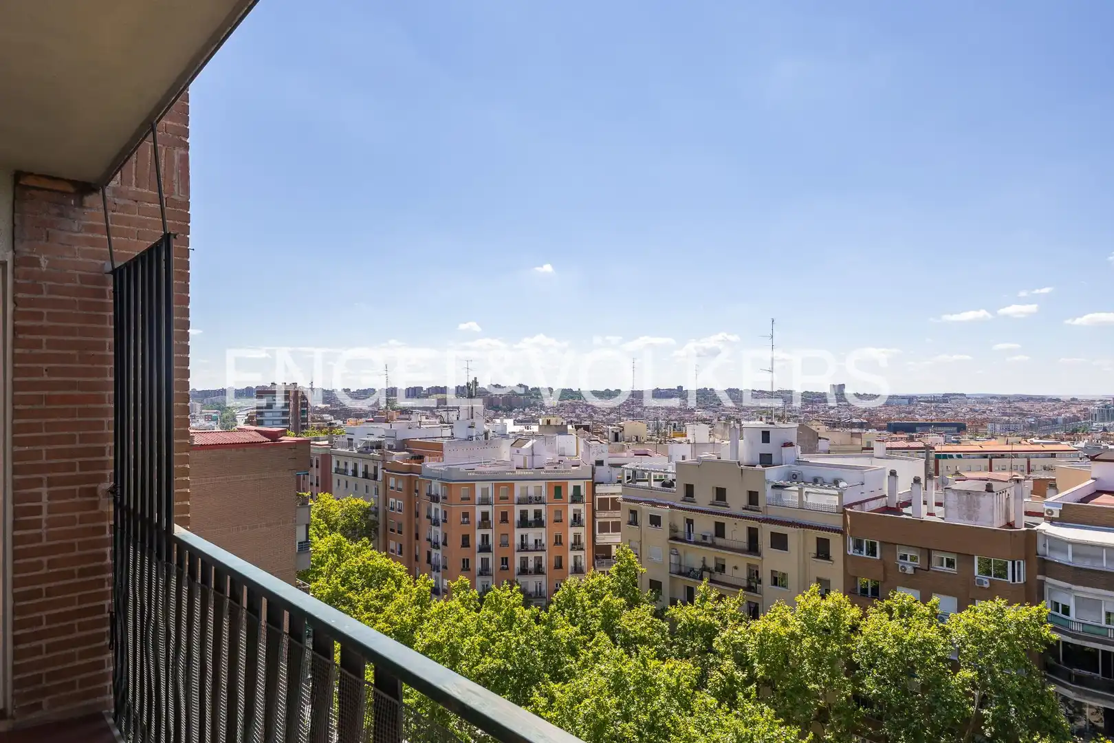 Exterior view of Flat for sale in Madrid  with Air Conditioner, Heating and Terrace
