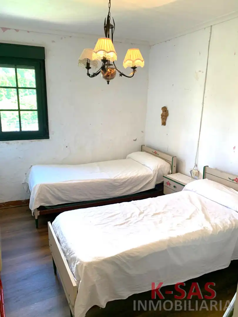 Bedroom of Houses for sale in Lobios  with Furnished
