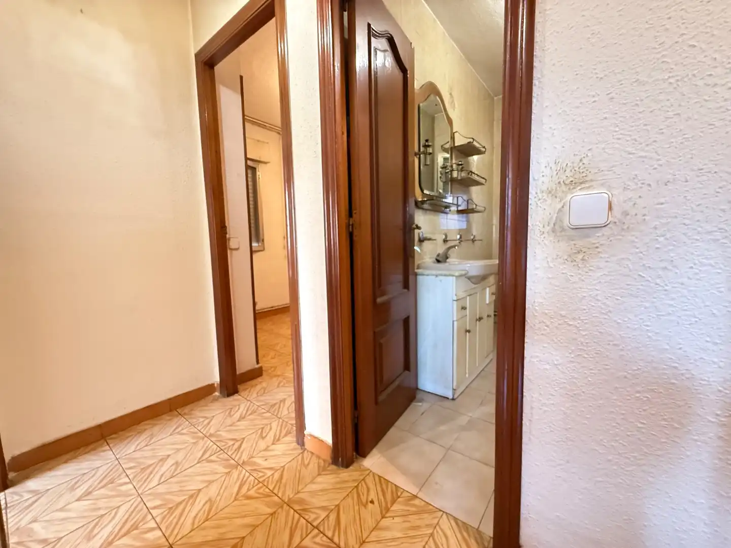 Flat for sale in  Madrid Capital  with Air Conditioner and Terrace