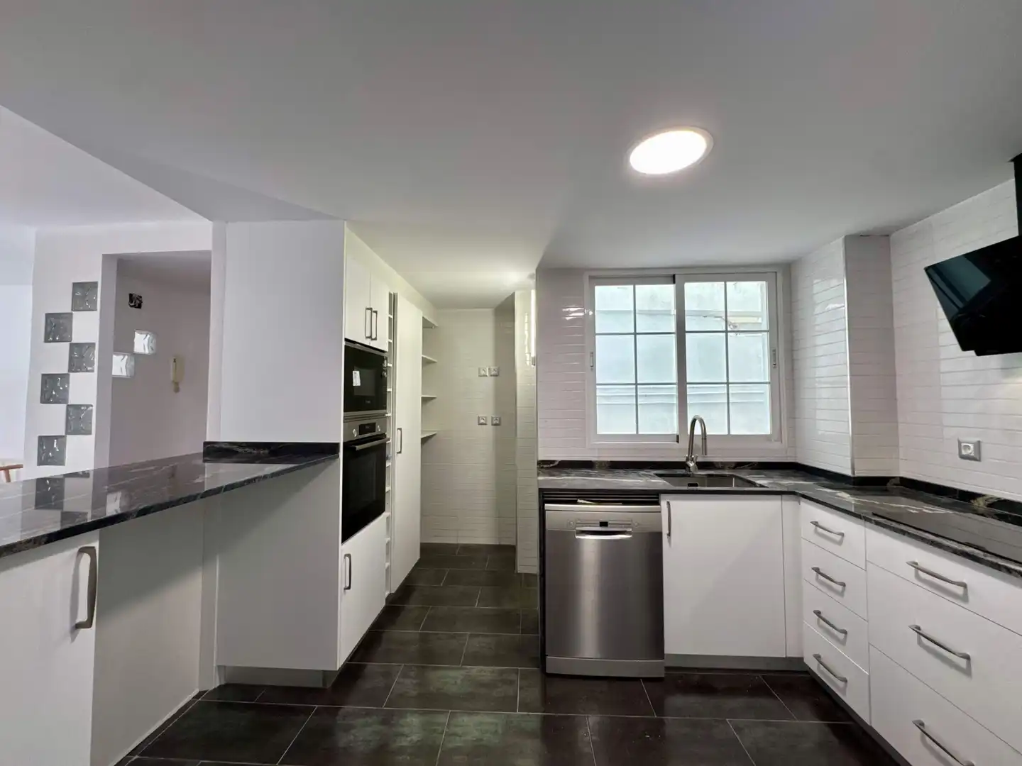 Cocina de Piso en venta en Gandia con Aire acondicionado, Terraza y Balcón