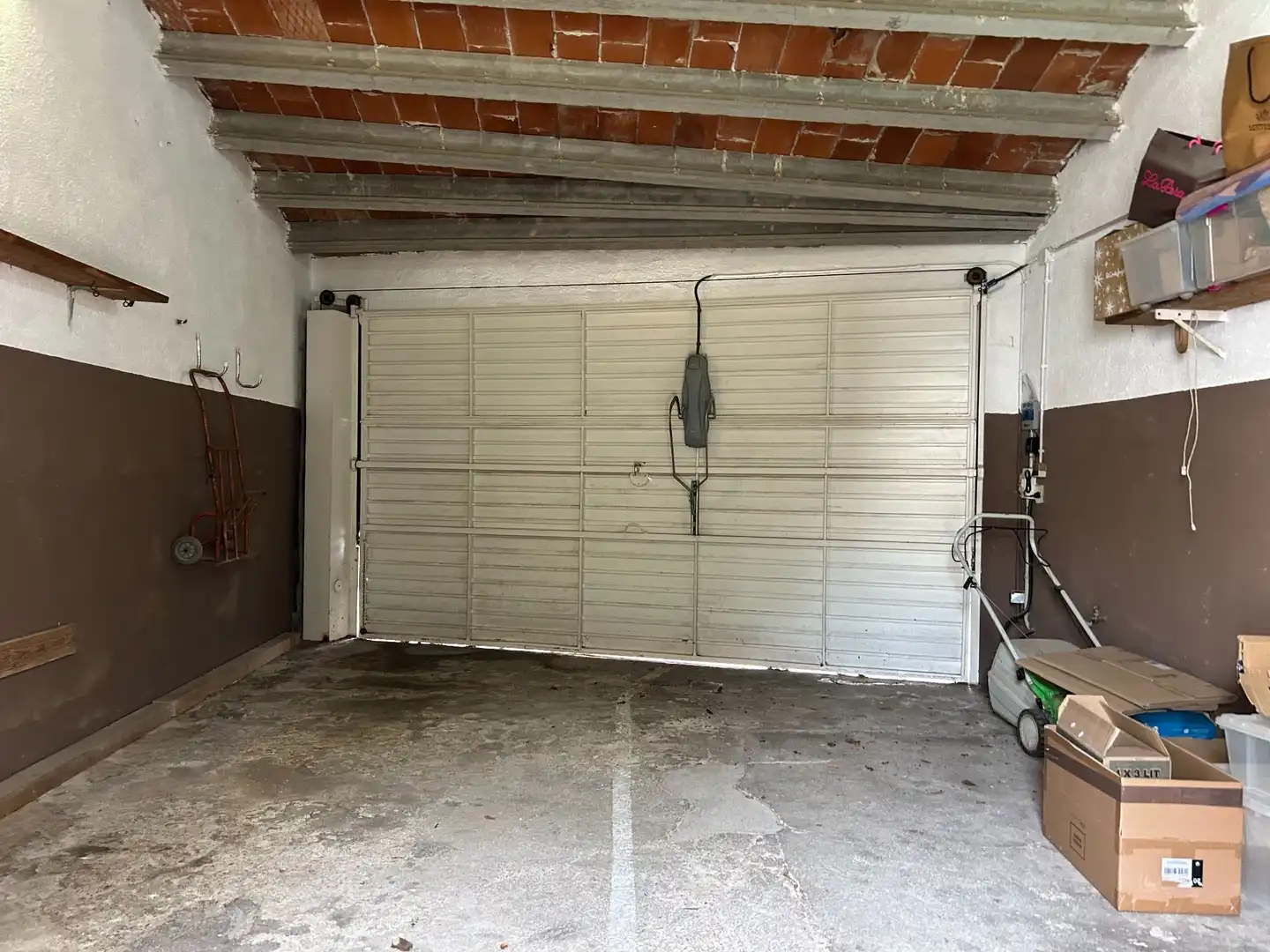 Aparcament de Casa o xalet en venda en Santa Maria de Palautordera amb Calefacció i Jardí privat