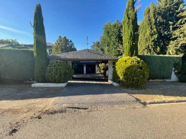 Exterior view of House or chalet for sale in Paracuellos de Jarama  with Private garden and Swimming Pool