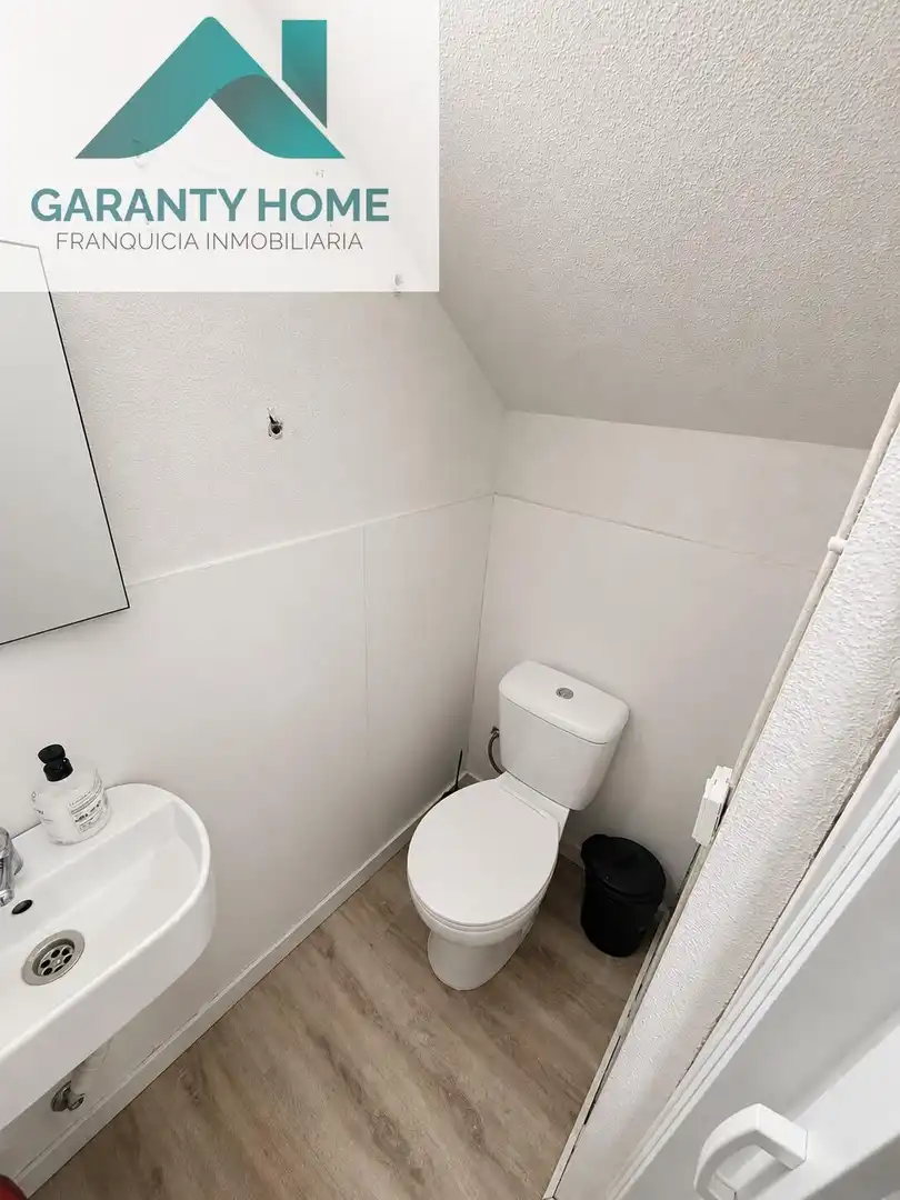 Baño de Local en traspaso en Jaén con Aire acondicionado y Amueblado